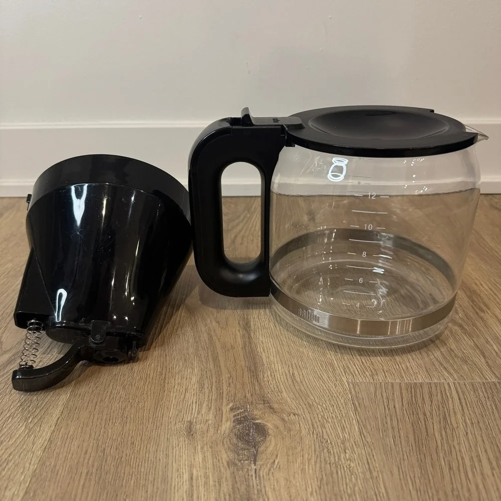Braun 12 Cup Glass Coffee Carafe OEM Replacement With Brew Basket 3107-R